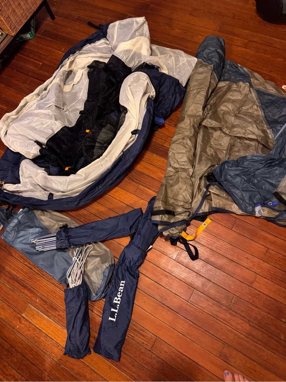 LL Bean tent for travel backpacking camping 2-3 person tent packable comes with